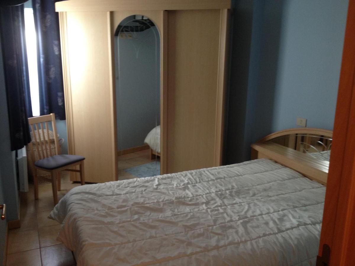 Centraal Gelegen App Met Lateraal Zeezicht Oostende Exteriör bild
